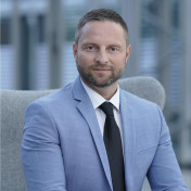 freiberufler IT Executive | IT Consultant | Interim Manager | CDO | CIO | CTO | R&D auf freelance.de