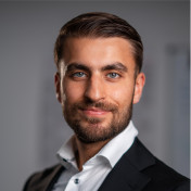 freiberufler Marketingstratege & Videograf | Content Creation für YouTube, Instagram & Events auf freelance.de