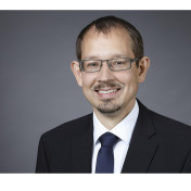 freiberufler Dr. D. B. auf freelance.de