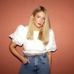 Freiberufler -Art Director & Brand Designer