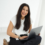 Freiberufler -Freelance UX/UI-Designerin