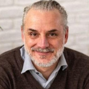 freiberufler IT Allrounder für Technik, Service und Management auf freelance.de