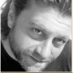 Freiberufler -Radio-Produktionsleiter und Musikdirektor