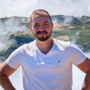 freiberufler Fullstack Entwickler für TypeScript, PHP und Python auf freelance.de