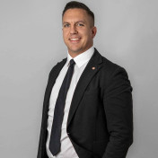 freiberufler +13 Jahre Vertriebsexpertise – nachweislich skalierbar & erfolgreich auf freelance.de