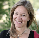 Freiberufler -Senior Administration Consultant und Social Media Manager