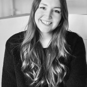 freiberufler Online-Marketing-Expertin mit Fokus auf Webdesign, Social Media & Grafikdesign auf freelance.de