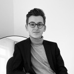 Freiberufler -Social Media Manager und Videoproduzent