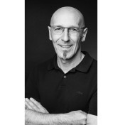 freiberufler Freiberuflicher SAP-Berater & Mastertrainer für SAP- S/4 HANA & SAP- ERP auf freelance.de