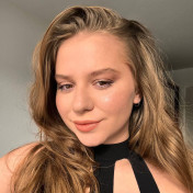 freiberufler Digital Marketing Manager | SMM & Design | Targeted Ads Specialist | Meta Ads auf freelance.de