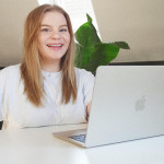 Freiberufler -Medien- und Kommunikationsdesignerin