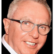 freiberufler Freier Journalist, Buchautor und Moderator auf freelance.de