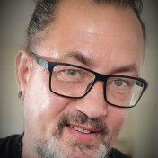 freiberufler Texter, Storyteller und Content-Stratege seit 2018. auf freelance.de