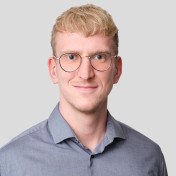 freiberufler Senior Software Engineer | AI & Automation Consultant auf freelance.de