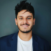 freiberufler Grafikdesigner & Webentwickler auf freelance.de