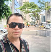 freiberufler KI ASSISTENTEN IMPLEMENTIERUNG auf freelance.de