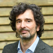 freiberufler "Der perfekte Hybrid aus Journalist und Texter" auf freelance.de