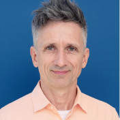 freiberufler Full-Stack Entwickler (React/Next.js, TypeScript, C#/.NET, Python, Node.js) auf freelance.de