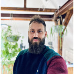 Freiberufler -UX/UI Designer | User Researcher | Product Owner