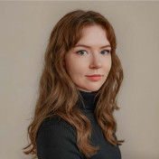 freiberufler UX/UI Designerin | Figma Spezialistin auf freelance.de