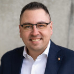 Freiberufler -Vertriebs- & Turnaround-Experte | Interim-Lotse | Sparringspartner | Wachstums- & Transformationsführer für den Mittelstand