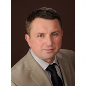 freiberufler Schaltschrank  Konstruktionen mit Eplan System. Antriebstechnik. Softwareentwicklung SPS, Simatic Step7, S7 Graph, Profibus, Profinet. Prozessvisualisierung Win CC flexible. Inbetriebnahme. Anlagen Dokumentation. Technische Übersetzungen (Deutsch-Russ auf freelance.de