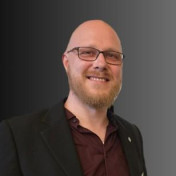 freiberufler CEO InfintyLoop GmbH & Co. KG auf freelance.de