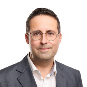 freiberufler Internationaler IT Manager und Azure Virtual Desktop Wizzard auf freelance.de