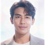 freiberufler Senior Graphic & UI/UX Designer auf freelance.de