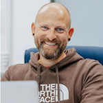 Freiberufler -Frontend Webentwickler | Senior Projektmanager