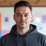 Freiberufler -UX Designer and Ai Automation Expert - Creating Software Designs That Work