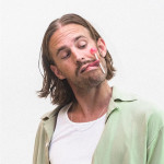 Freiberufler -Social Media creative director & strategist