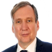 freiberufler Selbständiger Senior Banker auf freelance.de