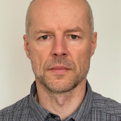 freiberufler Senior Full-Stack .NET Developer | Solution Architect | C#, ASP.NET, Blazor, SQL, APIs, Clean Architecture, Docker | 20+ Years auf freelance.de