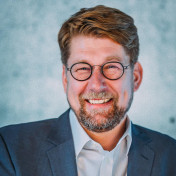 freiberufler Entwicklungsleiter / PMO / Lean Berater auf freelance.de