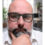 Freiberufler -Engagierter IT-Experte mit Schwerpunkt auf Netzwerktechnologien, WLAN-Infrastrukturen und Systemadministration