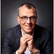 freiberufler Strategieberater Werkstoffe & Polymere | Automotive | EU-Asien auf freelance.de