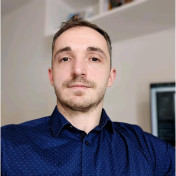 freiberufler AI Entwickler & Full-Stack Ingenieur auf freelance.de