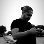 Freiberufler -Senior Grafikdesigner und Experte für Markenkommunikation