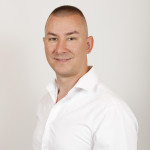 Freiberufler -CNC-Fräser/CAD-CAM-Programmierer