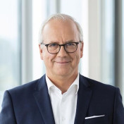 freiberufler International erfahrener Manager und Macher auf freelance.de
