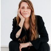 freiberufler Freiberufliche Marketing Managerin & Designerin auf freelance.de