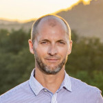 Freiberufler -Senior Coach