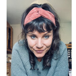 Freiberufler -Videojournalistin, Redakteurin, Sprecherin, Social Media Managerin