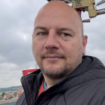 Freiberufler -Zerspanungsmechaniker | SolidCAM & CNC-Programmierer | Fräsen & Drehen