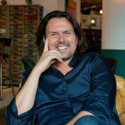 freiberufler KI-Entwickler · Interim AI-Manager auf freelance.de