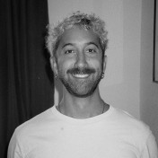 freiberufler Full Stack Web Developer, n8n, PM, Product Discovery auf freelance.de