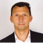 Freiberufler -Senior System Analyst