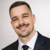 freiberufler Chief Digital Officer • AI-Stratege • Unternehmensgründer auf freelance.de