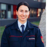 Freiberufler -Notfallsanitäterin/Brandmeisterin